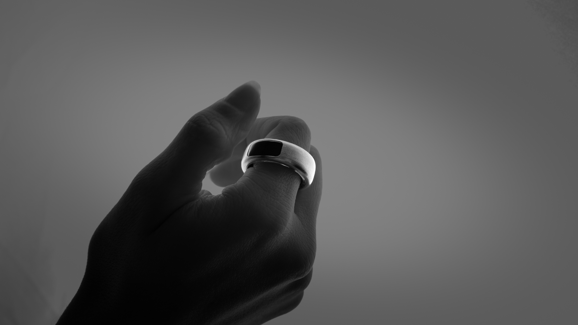 Hand wearing the OASIS smart ring